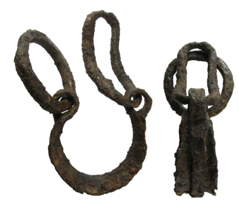 Header Image: Roman slave shackle found at Headbourne Worthy, Hampshire (Image via Wikimedia and taken by PortableAntiquities under a CC-BY-2.0). 